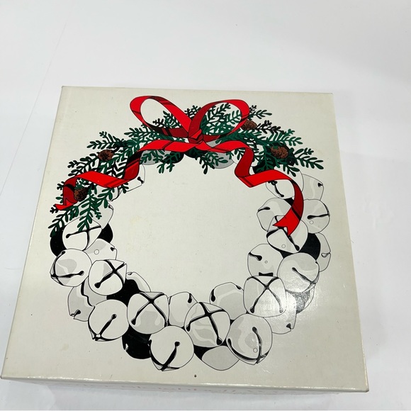 Vintage Department 56 Pewter Sleighbell Wreath 10” 6497-1 - Picture 3 of 5